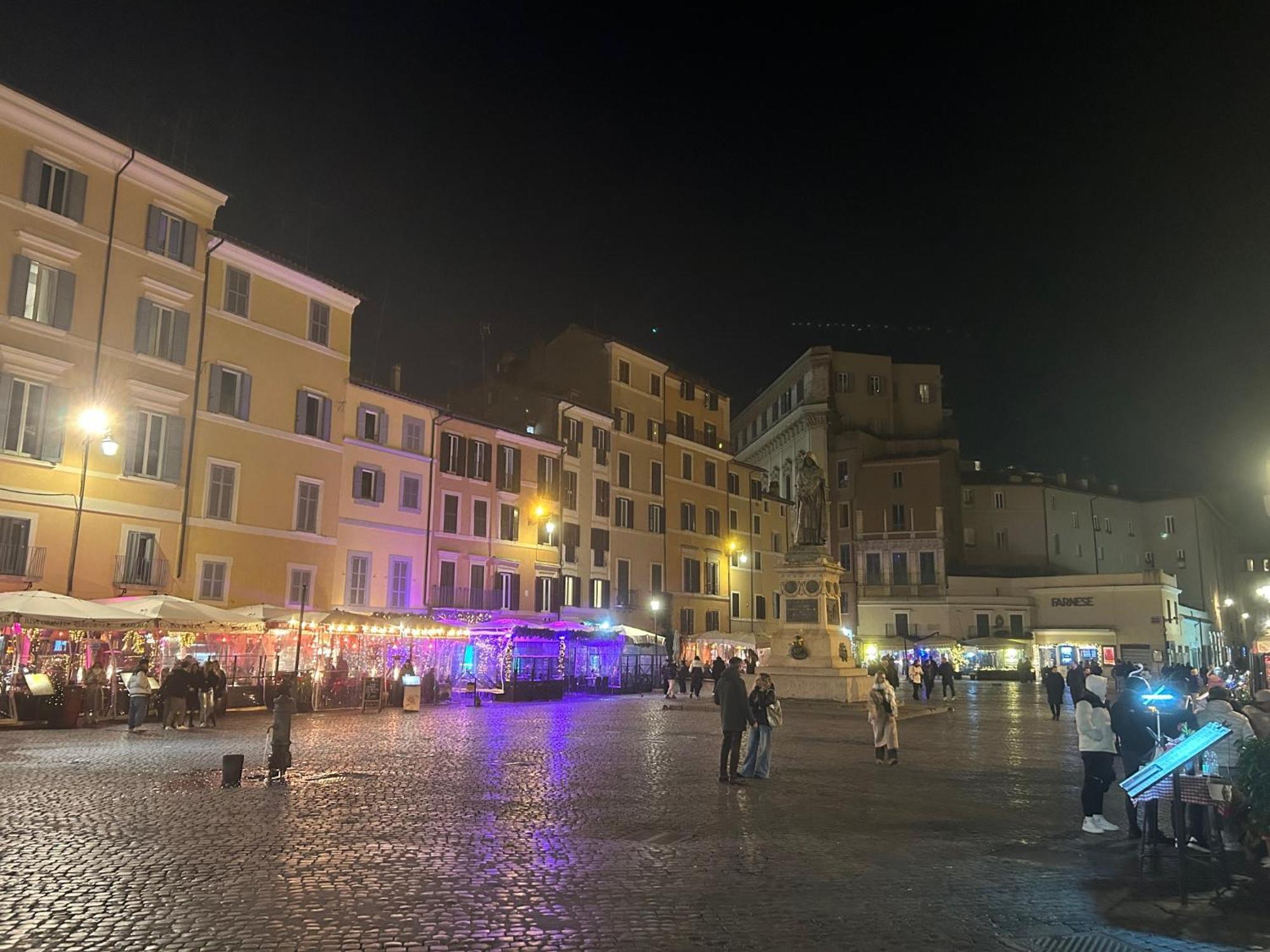 Domus Campo De Fiori Apartamento